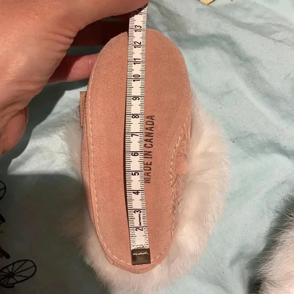 COPY - 🤩 Host pic 🤩  Baby furr mocassins - Picture 7 of 7